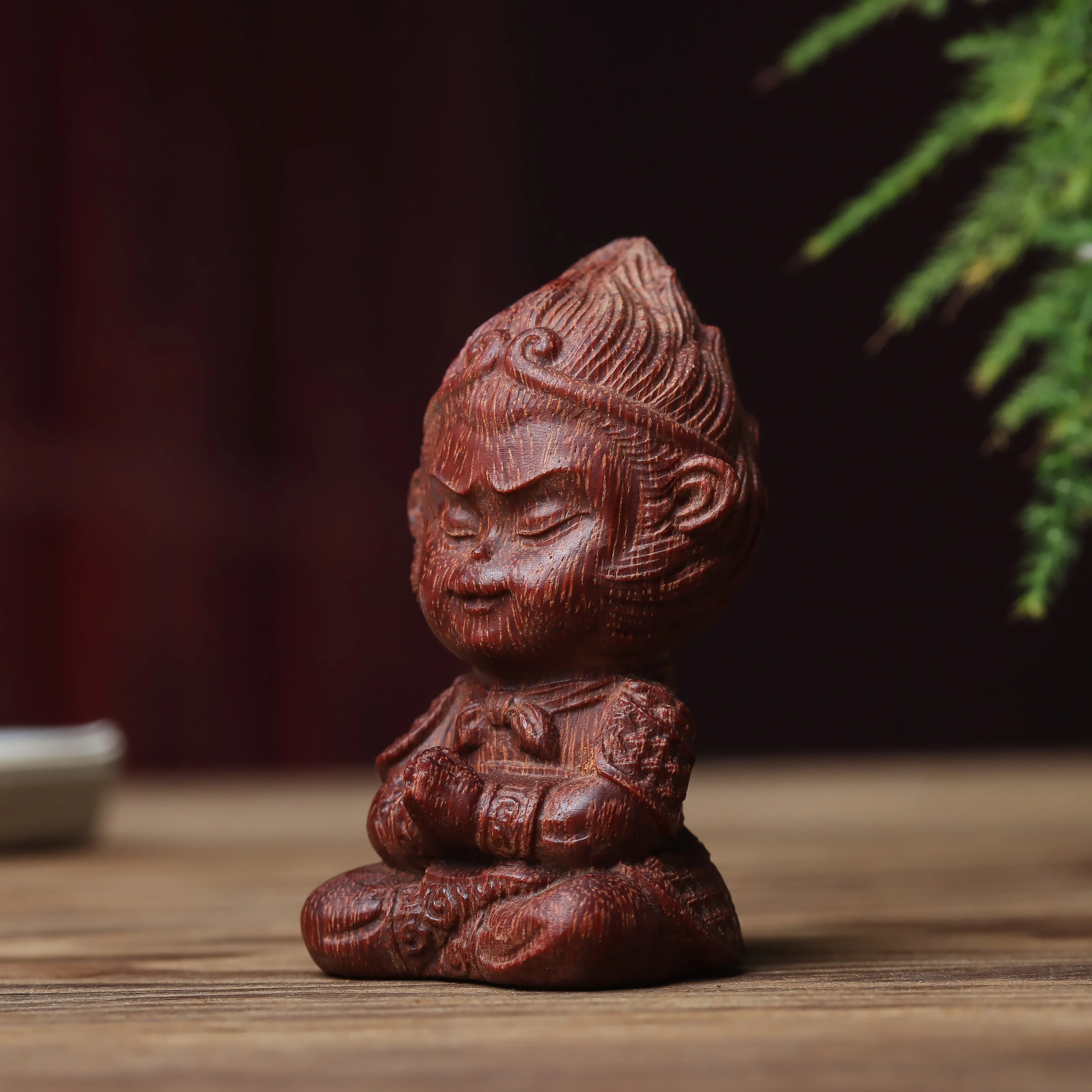 Small Leaf Rosewood Carving Buddha Hand Pieces Wukong Qi Tian Da Sheng Home Car Decoration Ornaments