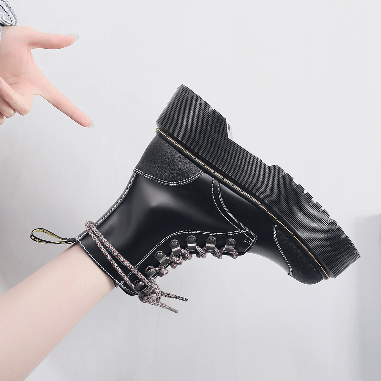 Woman Ankle Boots Genuine Leather Ladies Platform Shoe Gothic Bot Wedges Designer Shoes For Women Black Boot Punk Goth 2024 Aj19