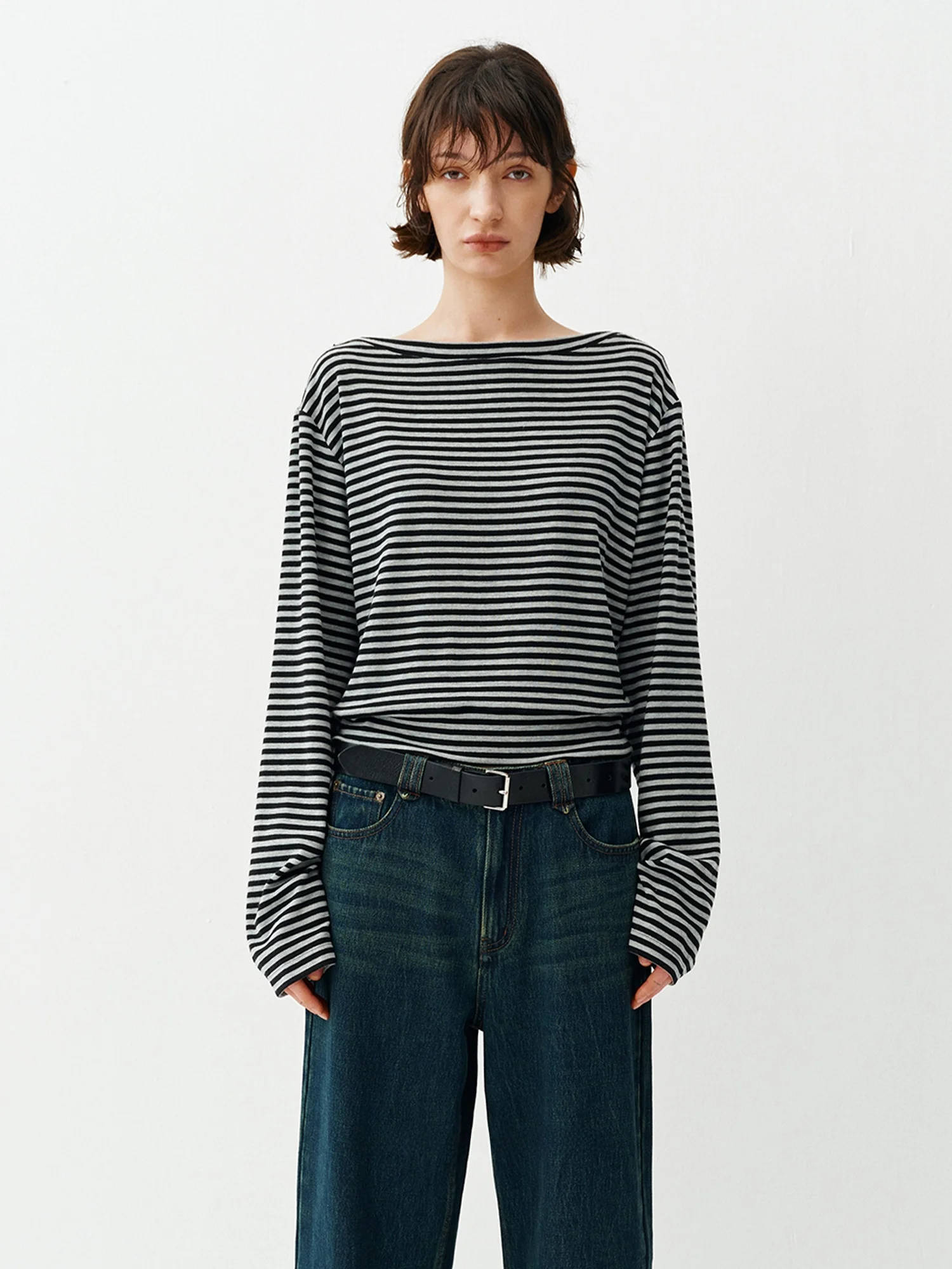 

Un2025 Autumn Winter New Skin-like Wool Long Sve Knitted One-oulder Striped Women's Casual Loose Fit T-irt