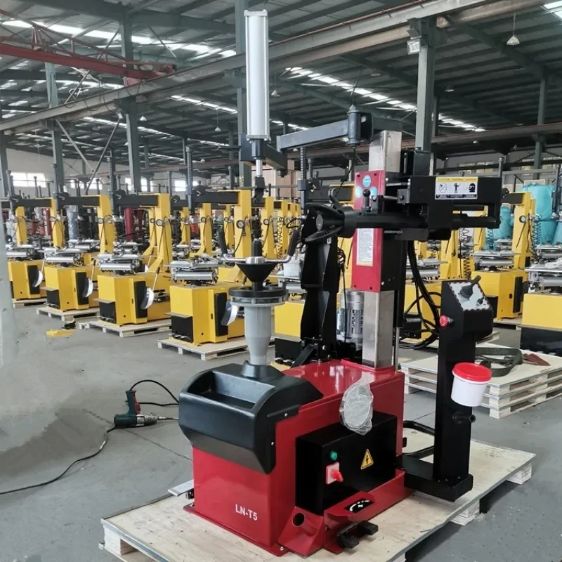 Fully automatic automobile  disassembly and assembly machine Backward tilting type skid-free  removal machine removal