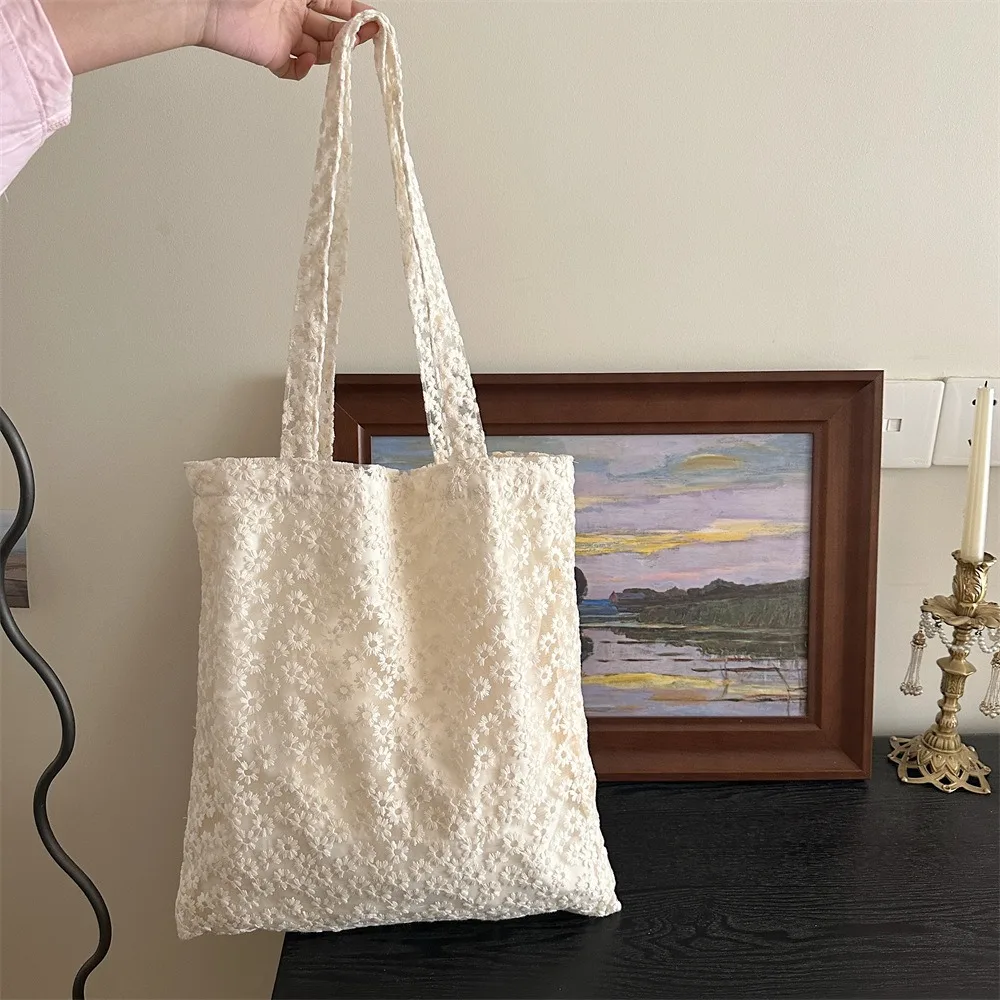 

Sweet Daisy Flower Shoulder Bag Nylon Pastoral Style Mesh Hollowed Vest Bag Lightweight Underarm Bag Bohemian Handbag Girls