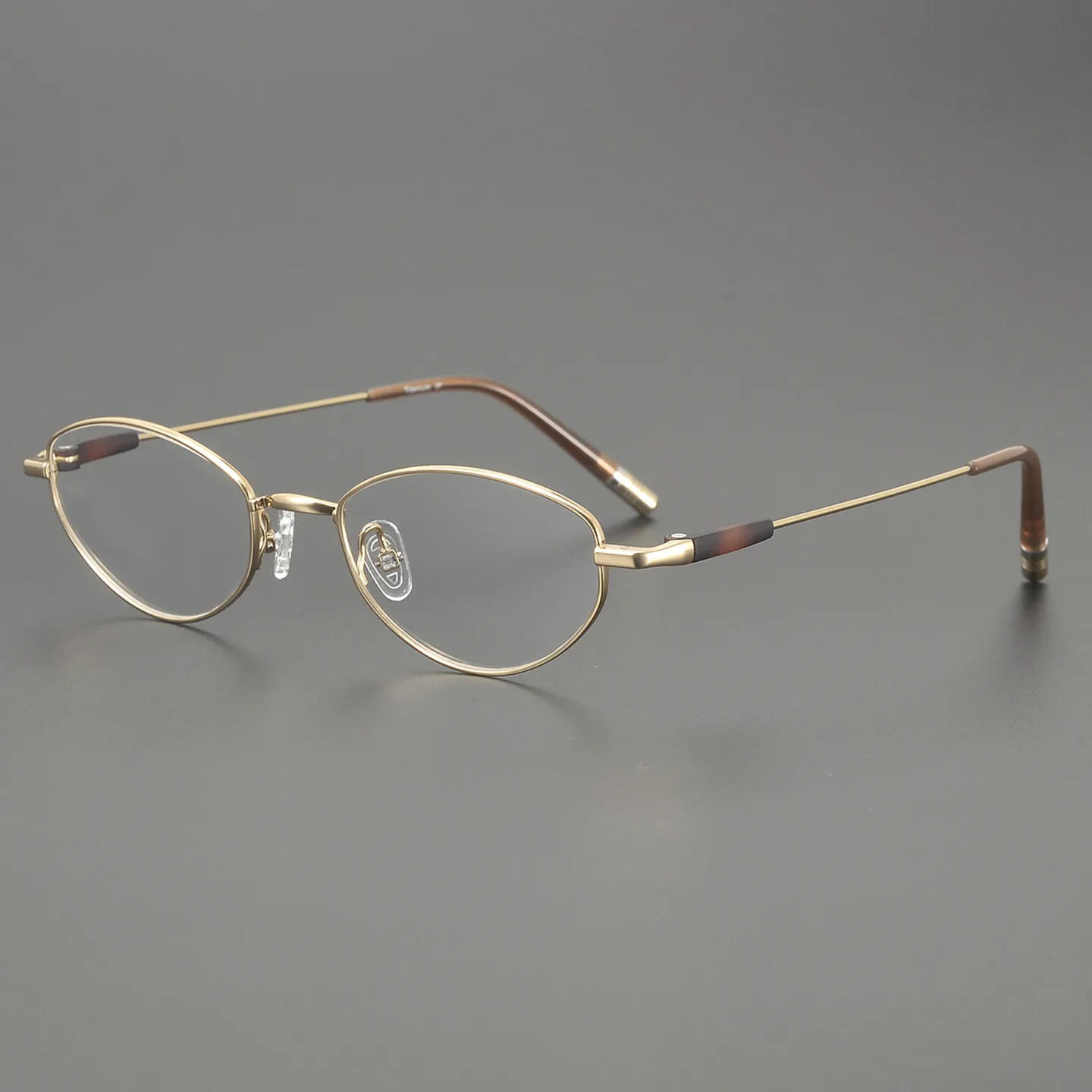 Men Women Titanium Oval Eyeglasses Ultra Thin Metal Frame Optical Glasses Business Casual Prescription Unique Design Spectacles