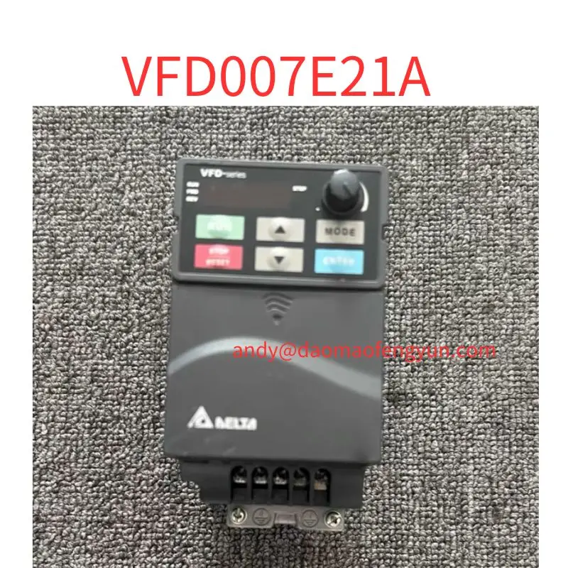 

Second-hand Frequency converter VFD007E21A 0.75KW 220V test OK