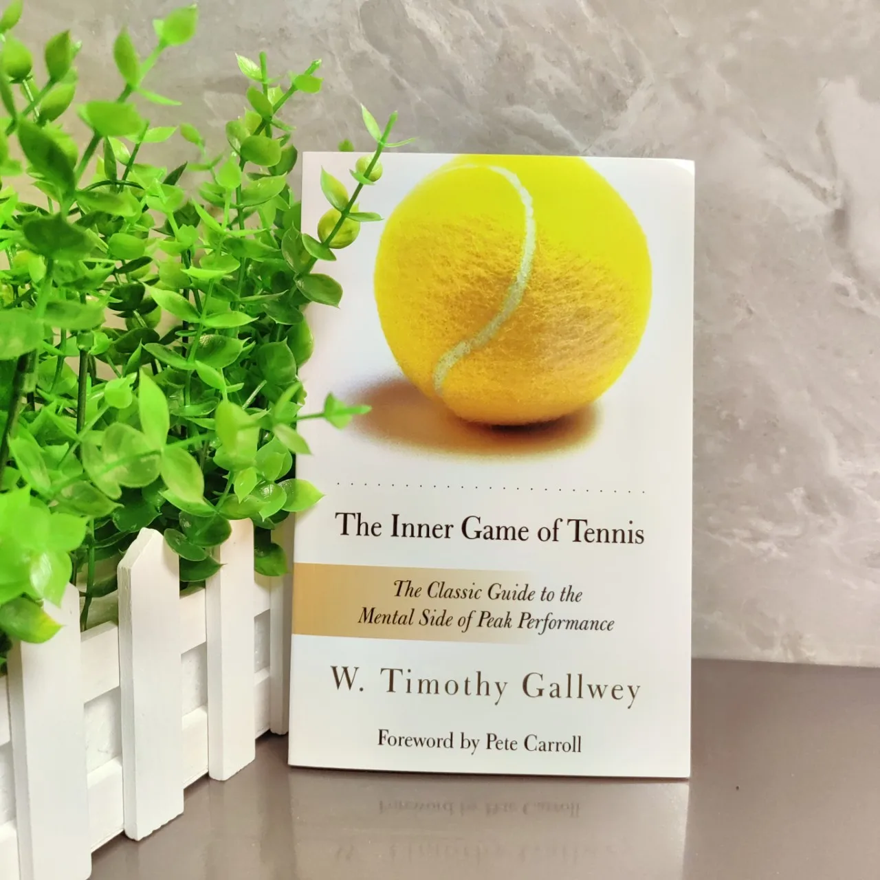 

The Inner Game Of Tennis :the Classic Guide To The Mental Side Of Performance in English paperback Book