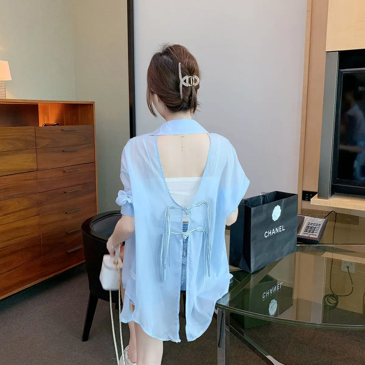 2024 Summer Sexy Backless Sun Protection Shirts Women Korean Version Sunscreen Chiffon Blouse Women's Thin Long Sleeve Tops Z962