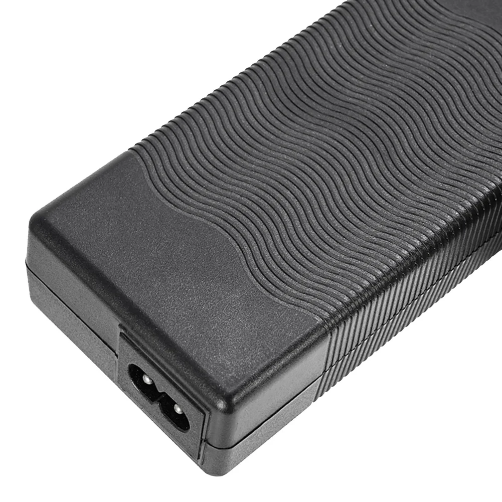 

SA-42V 1.5-2A Electric Scooter Charger Lithium Battery Charger for M365 Electric Scooter Accessories(EU