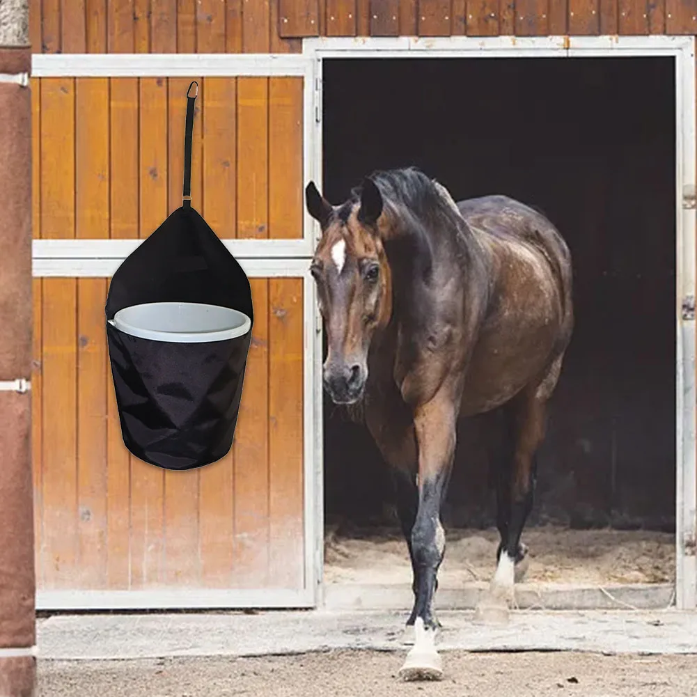 900D Polyester Bucket Organizer Equestrian Supplies Bucket Holder Multi-horse Setup Scratch Protection Versatile Usage