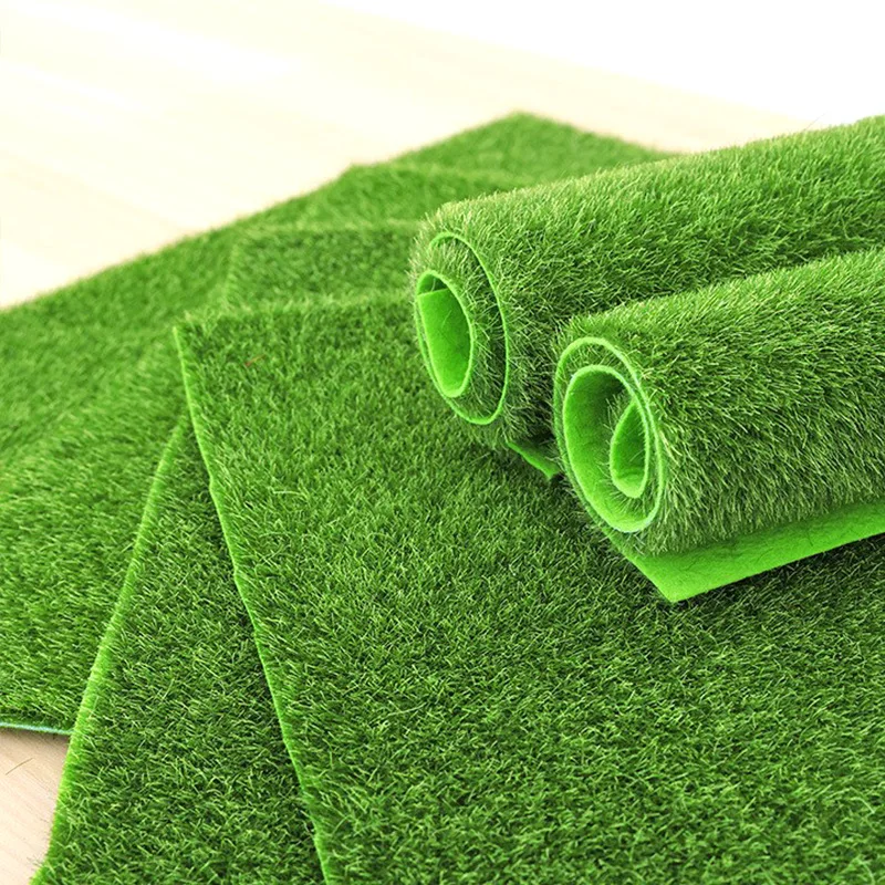 

Mini Artificial Lawn Grass Green Fake Lawns Turf Carpets Miniatures DIY for Garden Outdoor Fake Green Square Grass Mat Decor 2PC