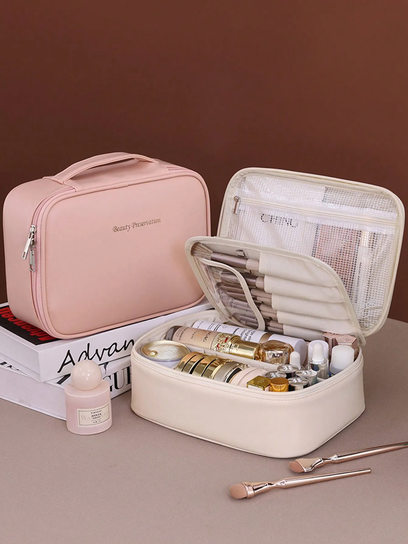 

1pc Large Capacity Multi-Layer Makeup Bag, PU Zipper Closure, Handheld & Portable, Home Travel Unisex Gift For Birthday, Mother's Day, Graduation Bag Room Decors, Makeup Bag, Vanity, Make Up Bag, Organizer, Storage, Makeup Bags, Toiletry Bag, Desk Organis