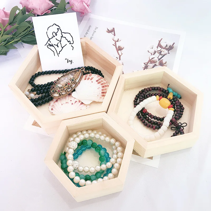 

3 шт./компл., простой шестигранный лоток для демонстрации ювелирных изделий, деревянные лотки для хранения, кулон, ожерелье, браслет, серьги, кольцо, часы, тарелки-органайзеры