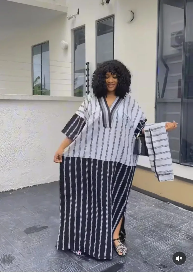 

2025 African Plus Size Dresses for Women Spring Autumn African V-neck Half Sleeve Wedding Party Evening Long Dress Robes Gowns