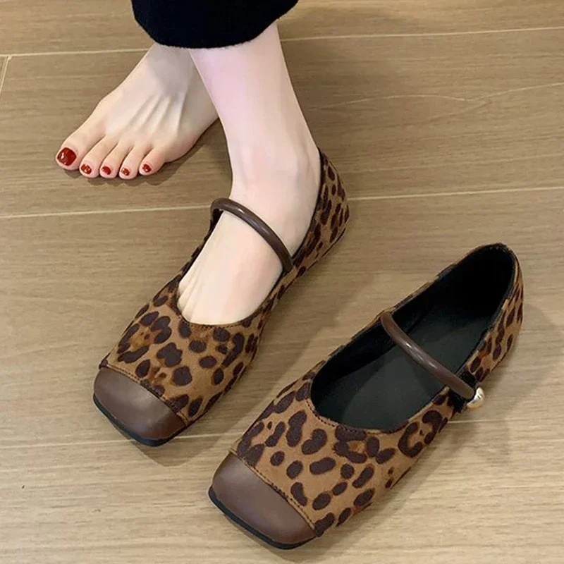 Leopard Women Flats Shoes Suede Shallow Casual Walking Shoes 2024 Autumn New Brand Fashion Dress Sandals Soft Mujer Zapatillas