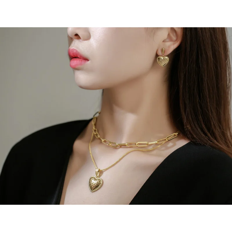 

European and American fashion popular minimalist layered necklaces, Korean ins trendy cool personalized minimalist earrings and