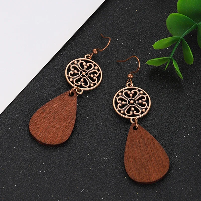 Ethnic Women's Natural Wooden Drop Earrings Vintage Geometric Round Triangle Wood Dangle Earrings Jewelry for Female Gift view 4
