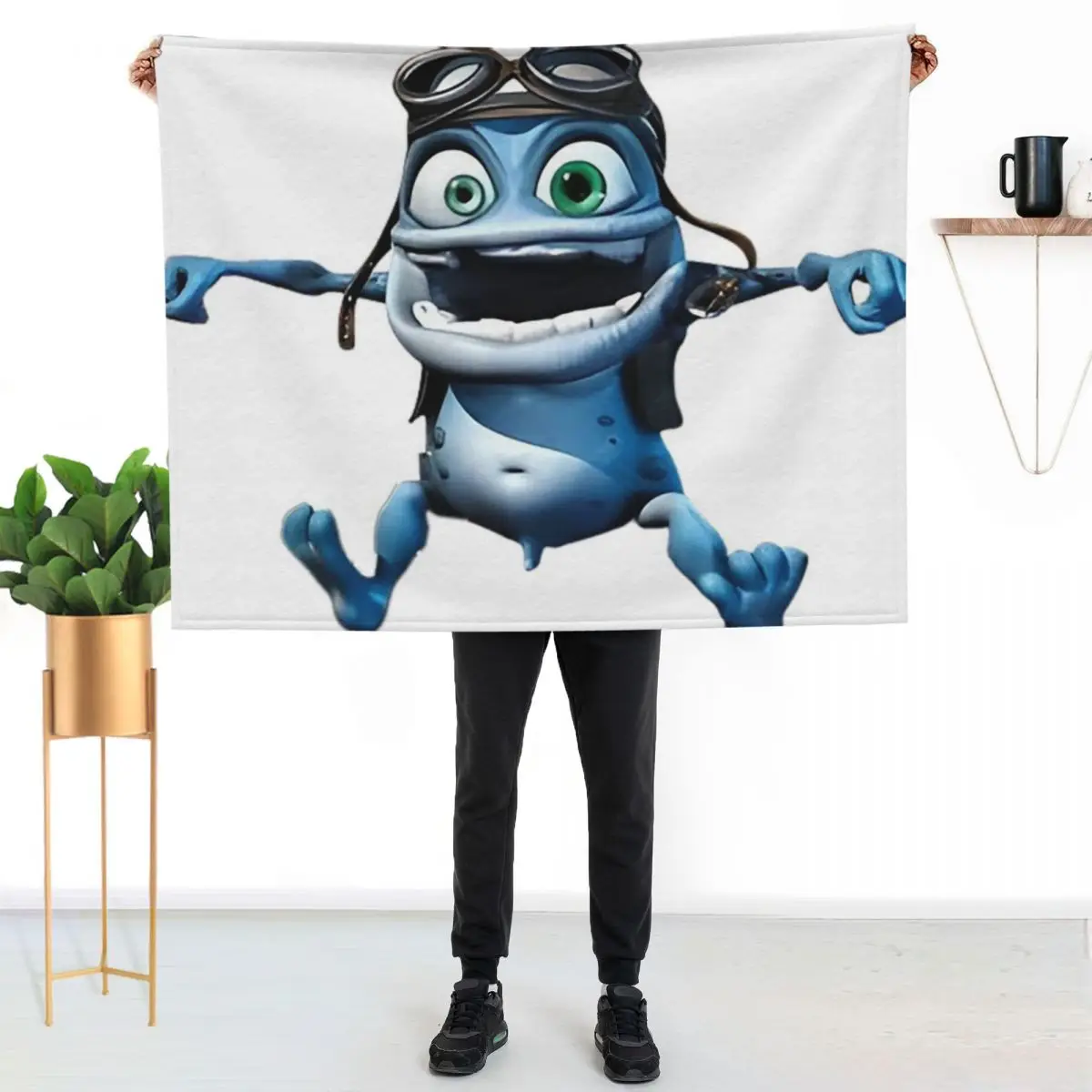 Crazy frog Throw Blanket Camping Thermal Moving Flannels for winter Blankets For Bed Blankets