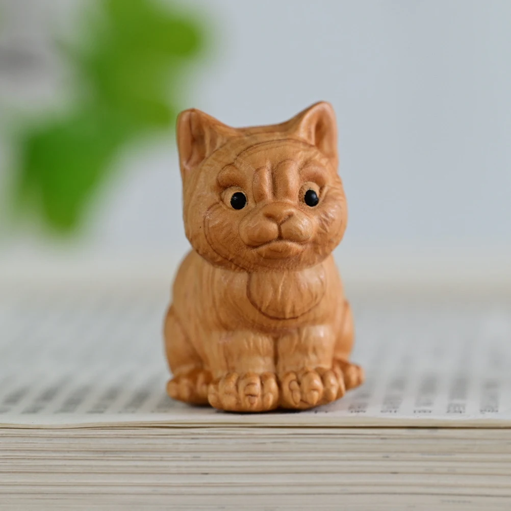 

2pcs Cat Statue Home Decor Hand Carved Wooden Sculpture Desktop Beige Figurines Child Creative Minimalist Design Smooth