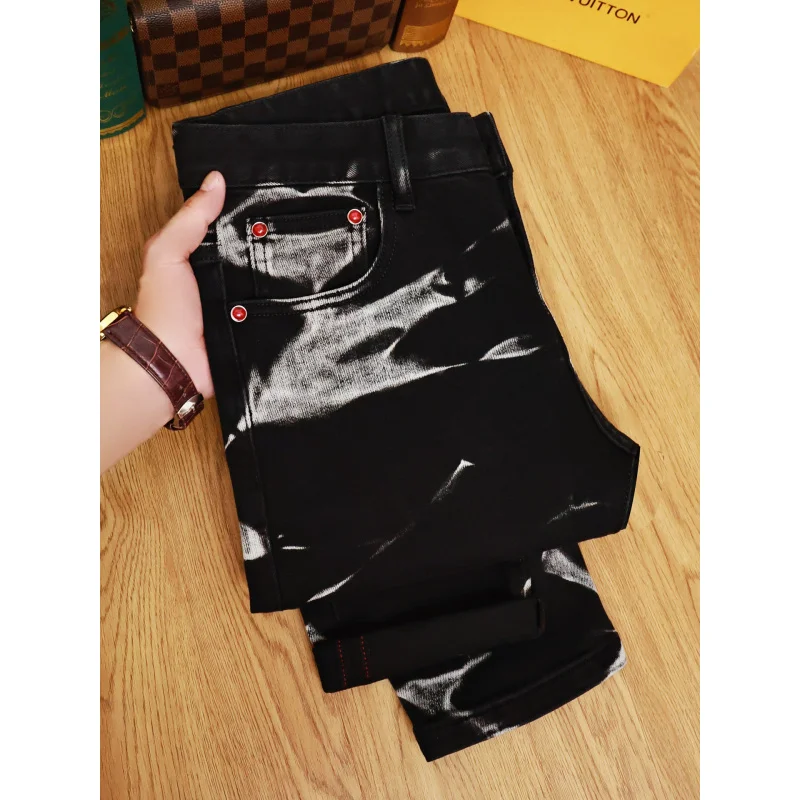 Black jeans men's autumn and winter 2025 new high-end style printed small leg pants men
