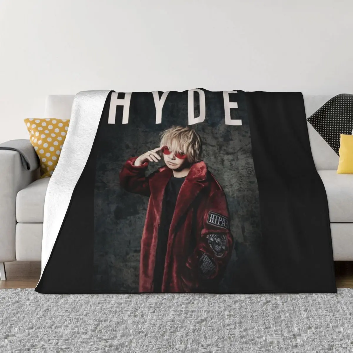 

HYDE L'Arc-en-Ciel and VAMPS Vocalist Classic Throw Blanket valentine gift ideas halloween blanket Vintage Blanket