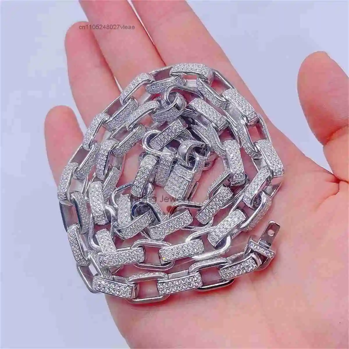 Tester Diamond Pass Iced Out Hip Hop Jewelry Necklace Diamond Moissanite 8mm square Box Link Chain..