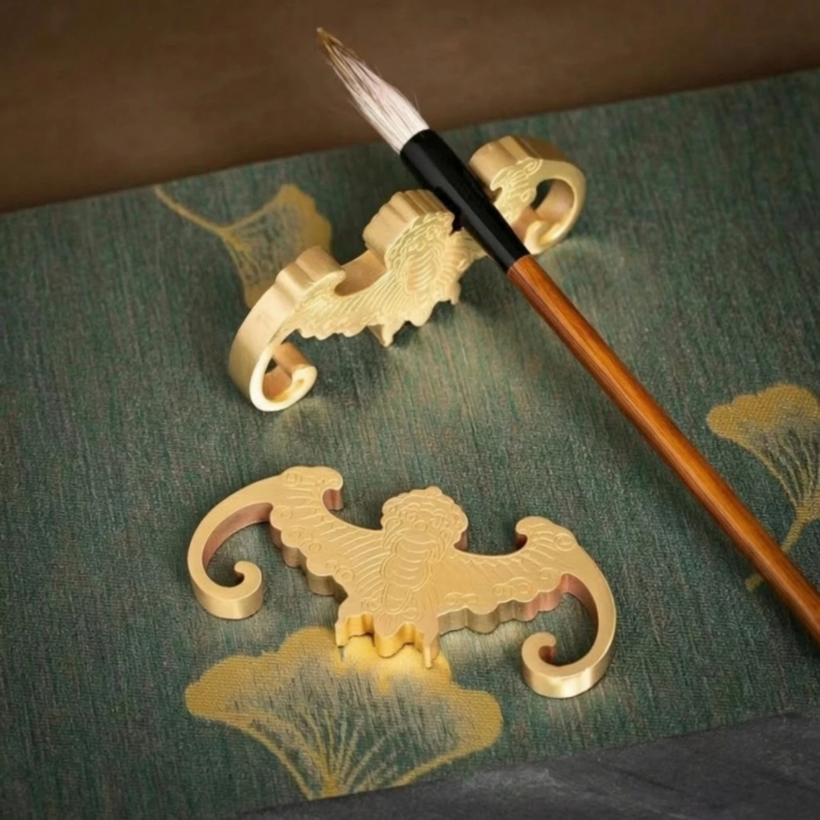 Winged Paperweight Multifunctional Calligraphy Brush Rest Brass Paperweight Decorative Desk Accessory Sturdy for Calligraphers
