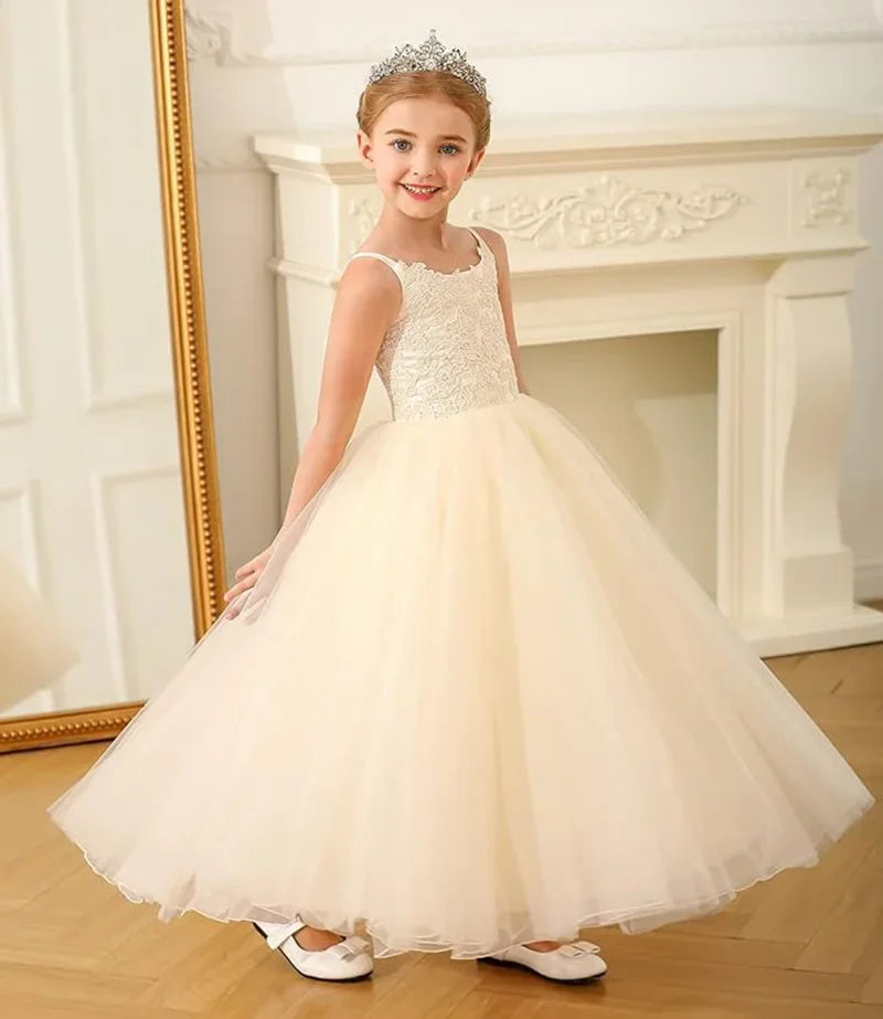 Customized Flower Girl Dresses for Wedding Applique Mini Puffy with Bow Tailing Sleeveless Party Kids Birthday Princess Gowns