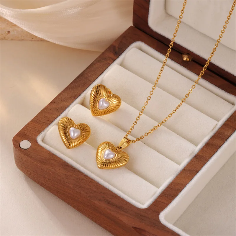 

Exquisite Stainless Steel Imitation Pearl Necklace For Girls Luxury Charm Gift Woman Gold Color Wedding Jewelry