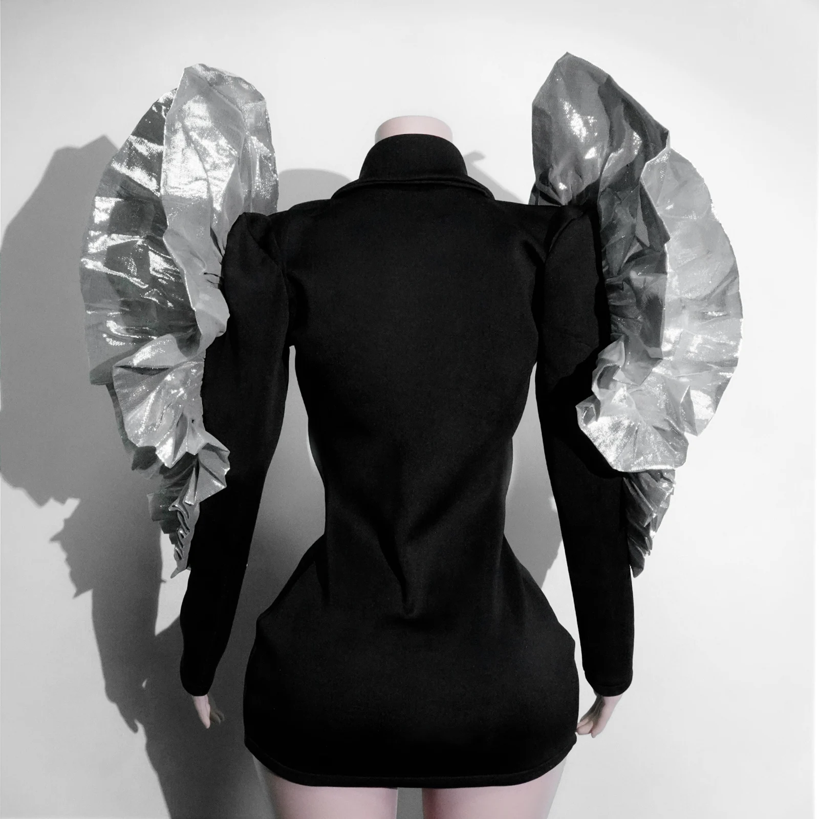 سترة gogo الفاخرة المصنوعة من حجر الراين واللؤلؤ اللامع زي المسرح المثير DJ Singer Bar ملهى ليلي زي أداء حفلة عيد الميلاد