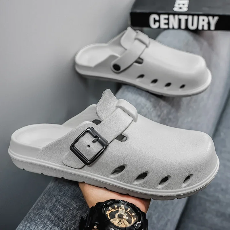 2026 Summer Men Non-slip Beach Sandalies Flat Casual Shoes Breathable Men's Sandals Outdoor&Indoor Bathroom Slippers EVA