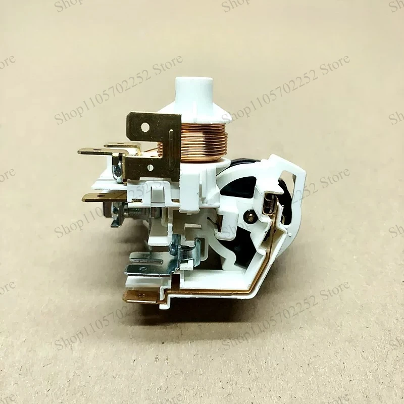 Refrigerator PTC Starter Relay QLZ-6.40A Compressor Overload Protector