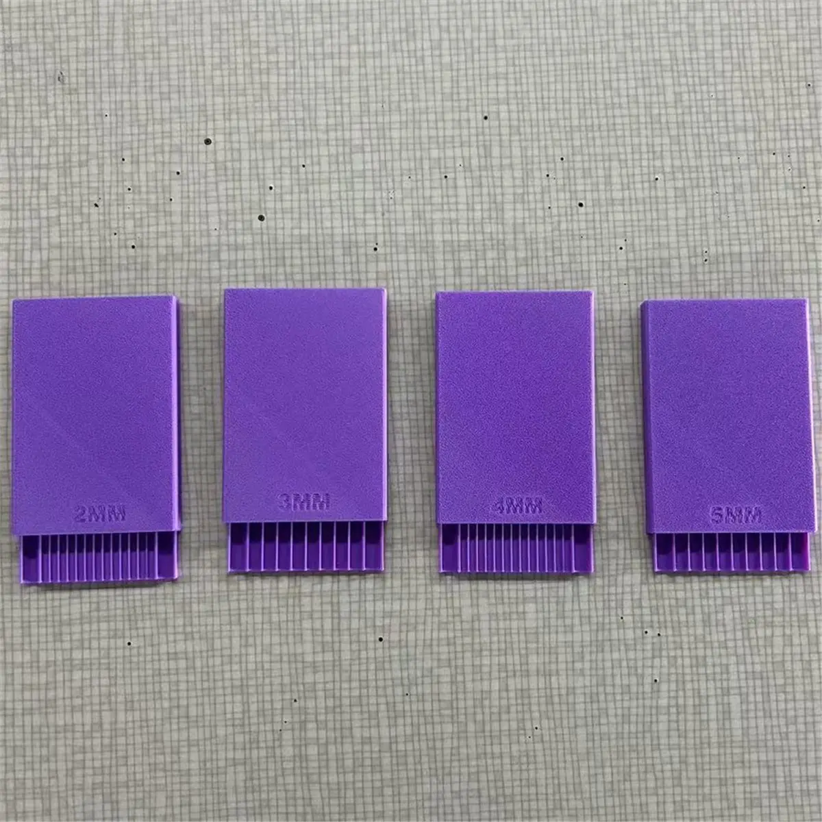 4pcs Polymer Clay Bead Roller & Clay Ball Maker Mini Bead Roller Tool for Gel Balls,Clay Balls,Nail Beads 2/3/4/5mm