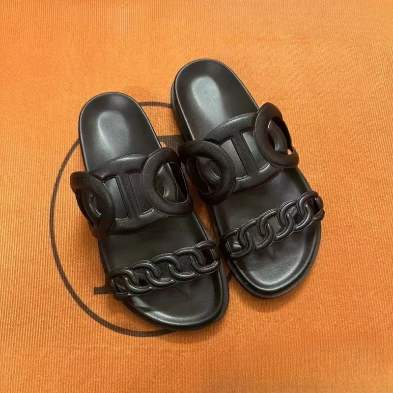 Designer Sandals for Women, 2026 New Style, Versatile and Fashionable, Hollowed Out Beach Thick Soled Sandals, Luxury Slippers