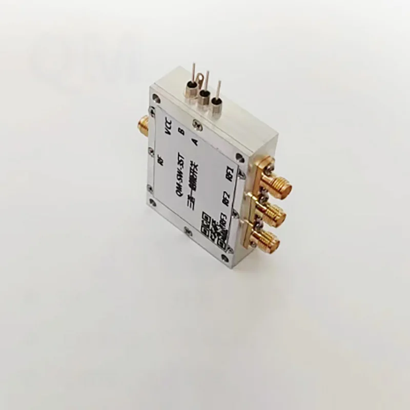 0.1-6GHz SP3T RF three-in-one switch RF switch single-pole three-throw switch high isolation rf amplifier