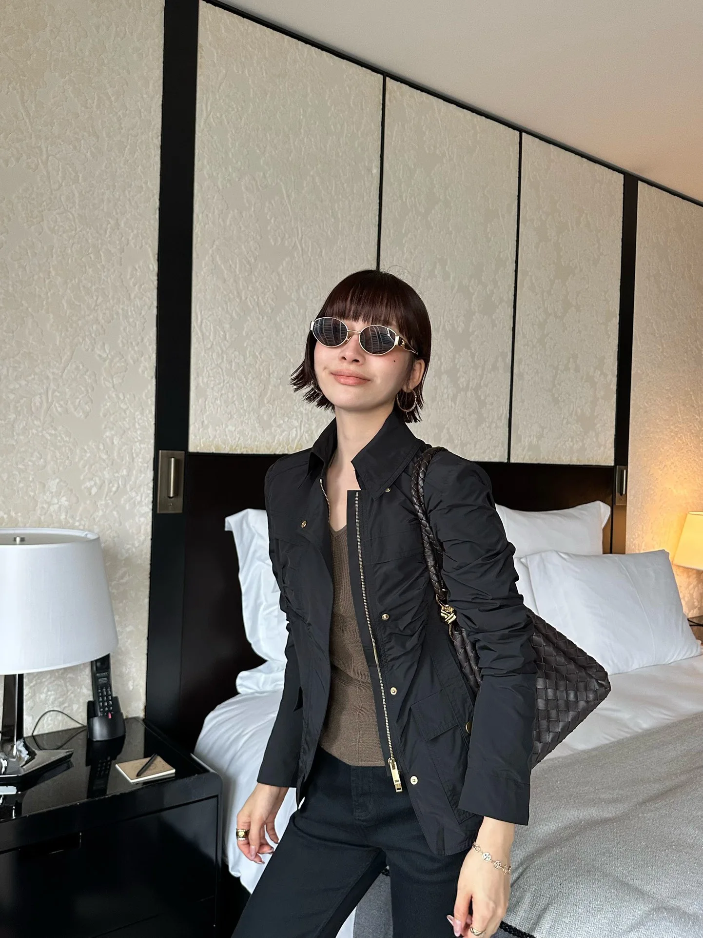 

Женская рубашка Ele Monkey Studio с дизайнерским поясом, воротником с вырезом, модная, качественная, в интеллектуальном стиле, стандартного кроя.