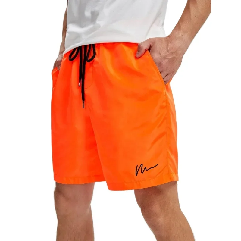 Рисунок 2 - Мужские однотонные спортивные брюки