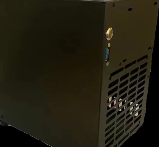 Plug in ITX mini chassis UFO200 supports independent graphics card compatible with SFX small power supply