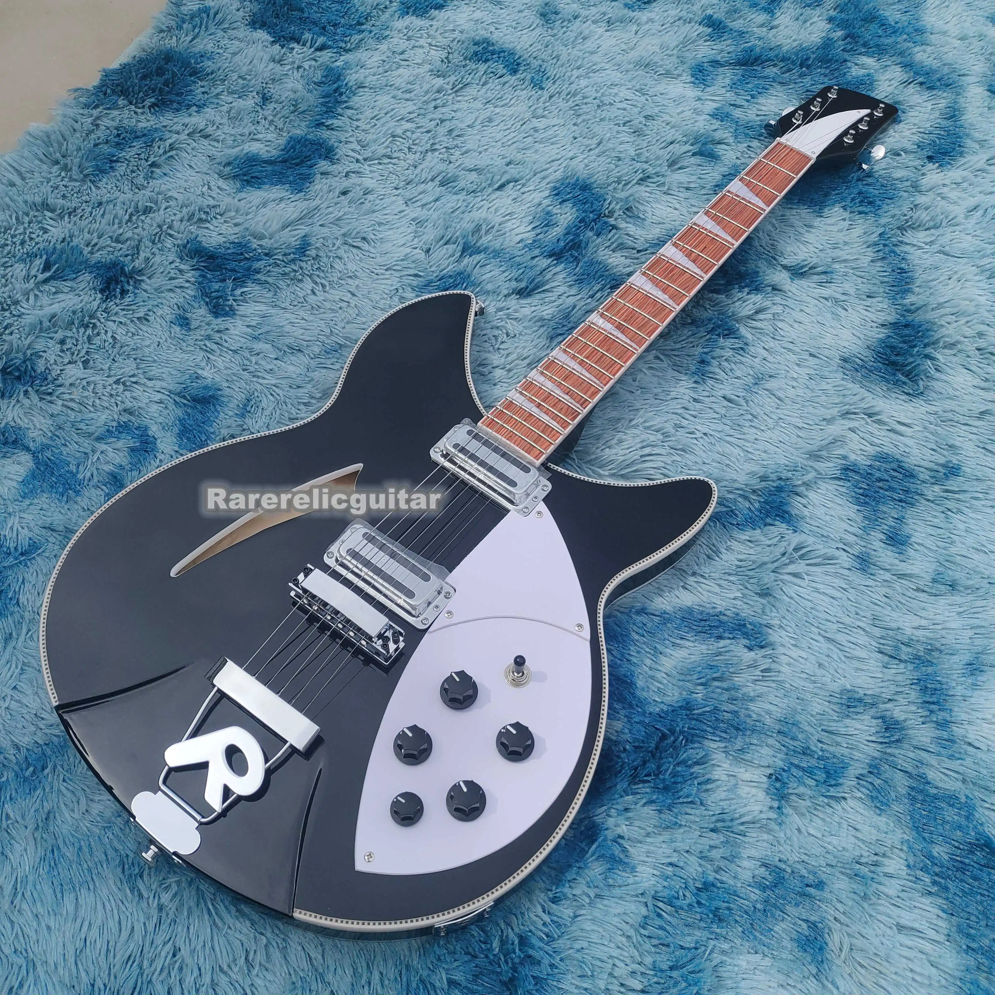 

12 Strings Electric Guitars Black Version Rosewood Fretboard R Tail Bridge