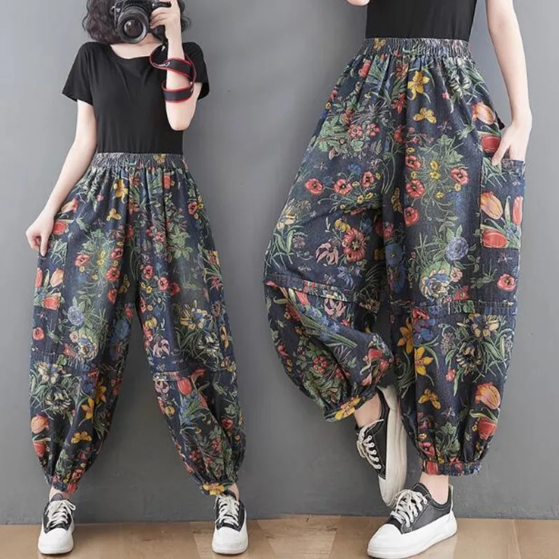 

#2207 Spring Full Floral Printed Denim Jeans Women Vintage Harem Jeans Female Side Pockets Loose Bloomers Jeans High Waisted