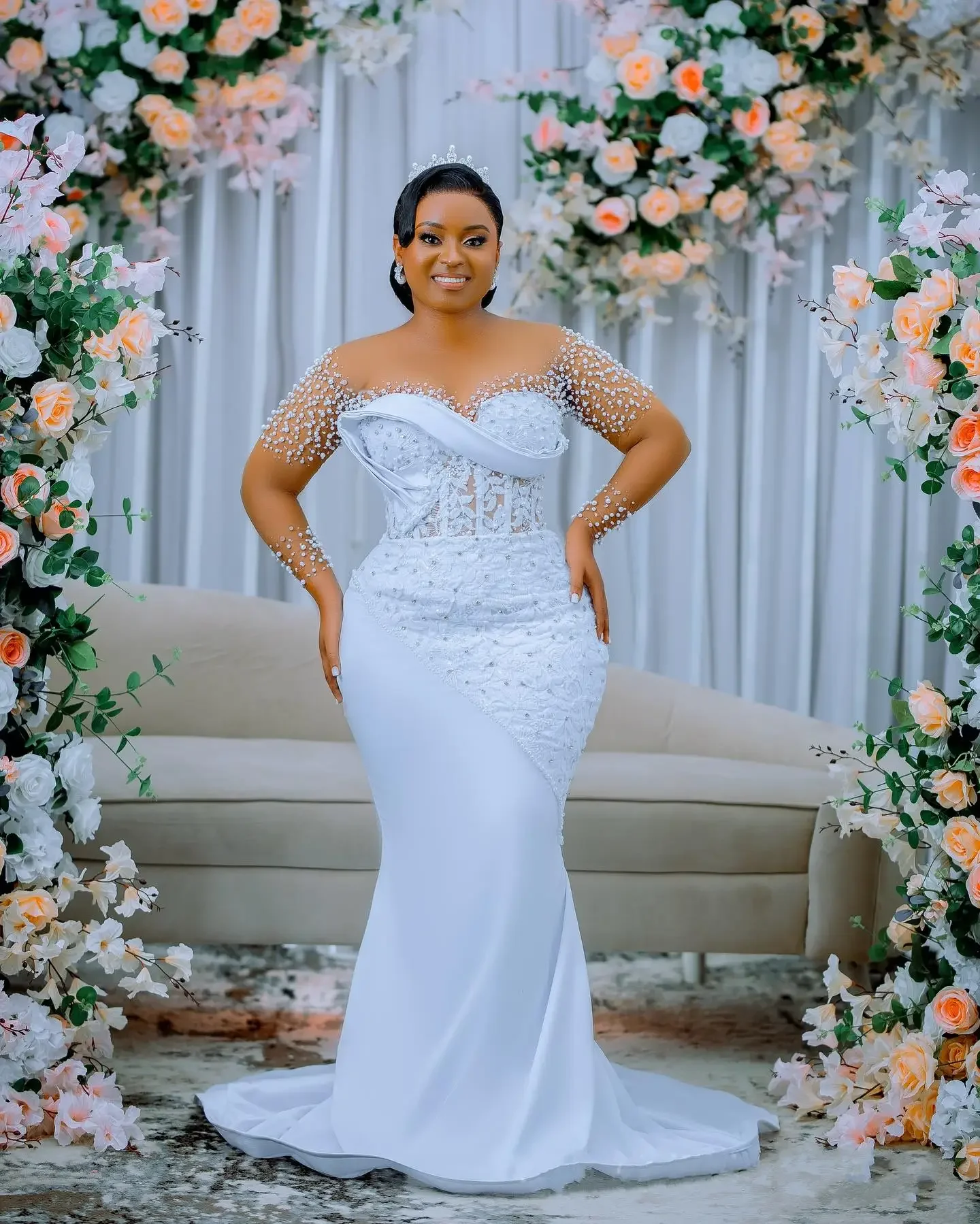 Customized Exquisite Illusion Handmade Beads Appliques Mermaid Wedding Dress Long Sleeves De Novias with Removable Skirt