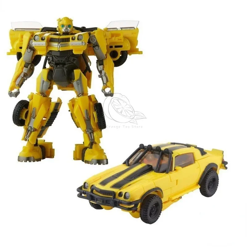 In stock Takara Tomy Transformers toys Studio Series Deluxe 100 Bumblebee Model Robot Collection Action Figures Toys Gifts