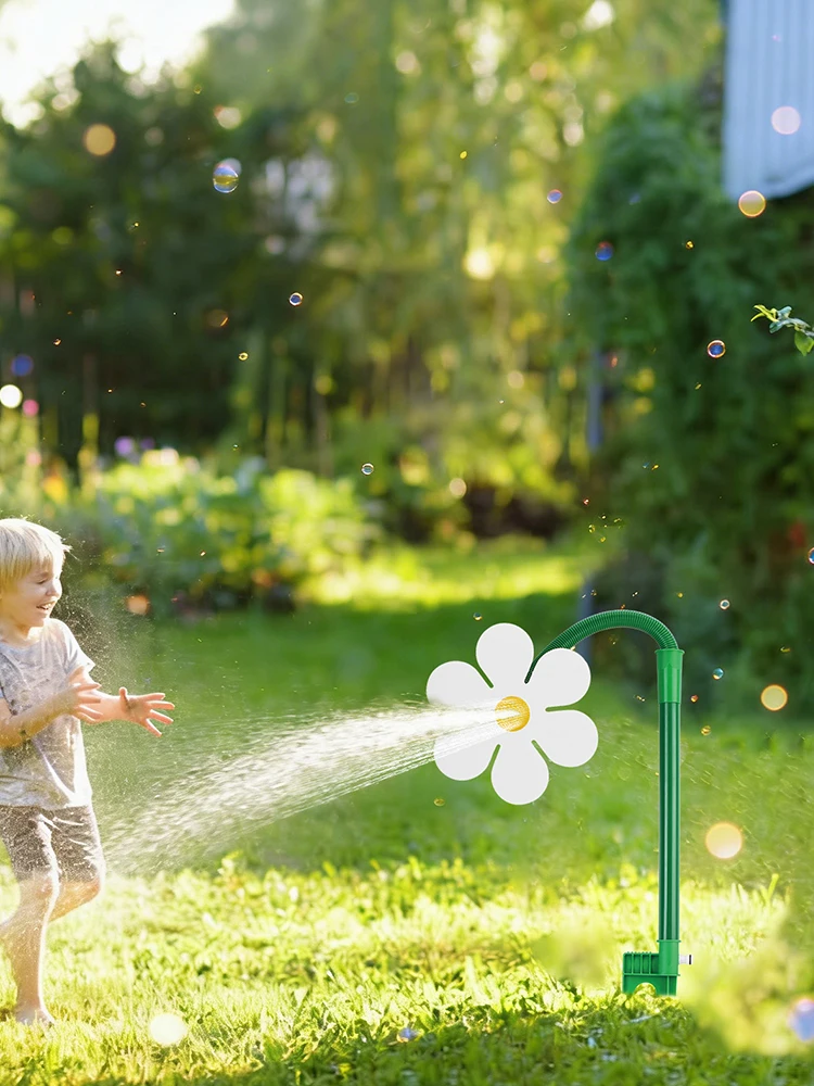 Crazy Daisy Sprinkler 360 Degree Rotating Funny Sun Flower Dancing Daisy Lawn Sprinkler for Yard Watering Dogs Playing