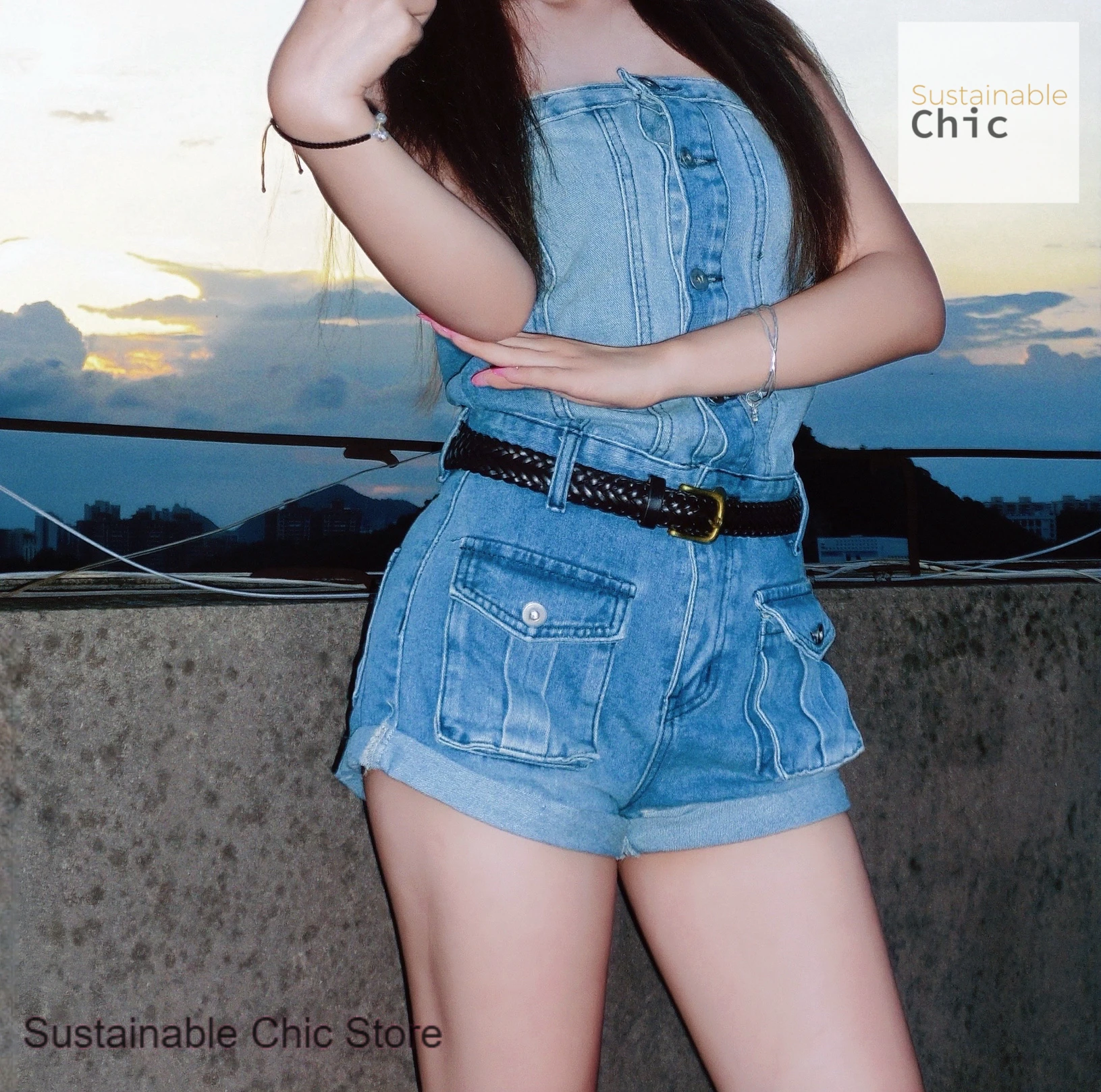

American retro fashion design sense niche blue conjoined shorts female summer new temperament spice girls casual Joker shorts.