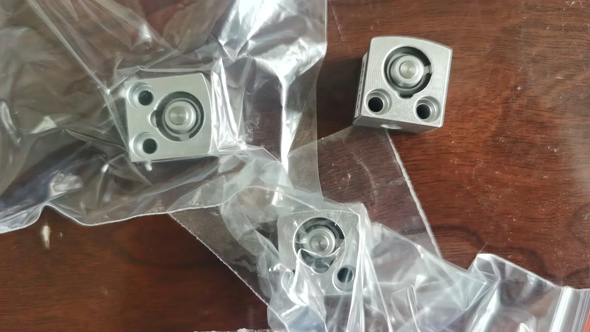 

pneumatic cylinder for LINX TTO