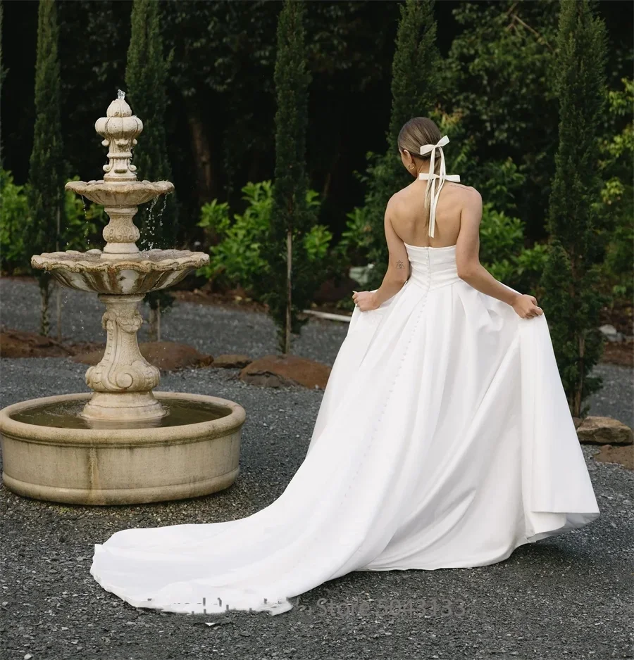 Customize To Measures Wedding Dress Satin Fabric Crisscross Modern Ruched Accents Combining Elegance Bridal Gown Long Tail 2025