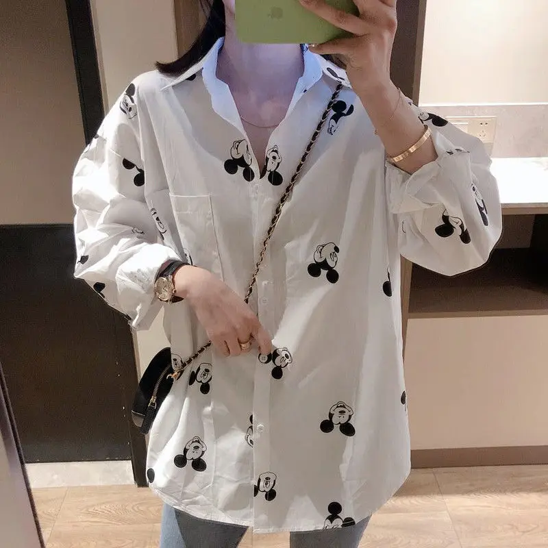 

Корейская версия Disney с Микки, весенняя свободная блузка с воротником-поло, простая рубашка с длинными рукавами и мультяшным принтом, женский универсальный повседневный топ