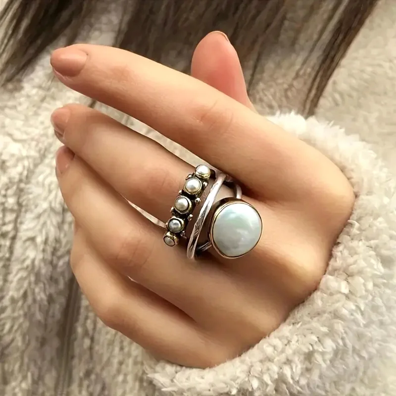 Huitan Vintage Imitation Pearl Women Rings Two Tone Metal Accessories Antique Color Versatile Y2K Girl Finger Ring Party Jewelry