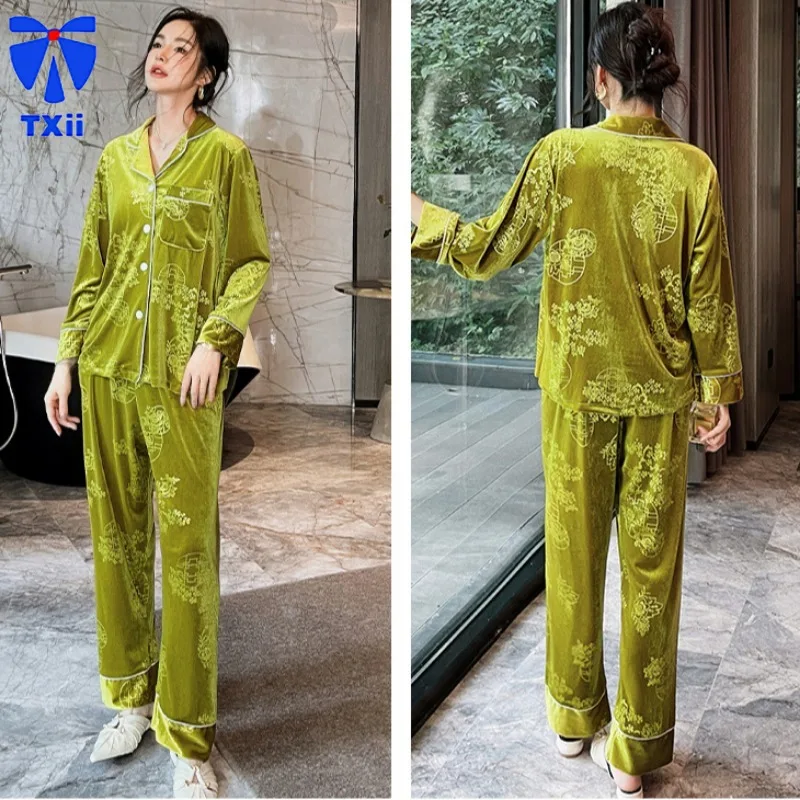 2024 autumn and winter new gold velvet pajamas women\'s high-end long sleeve light luxury home clothes suit can be worn outside