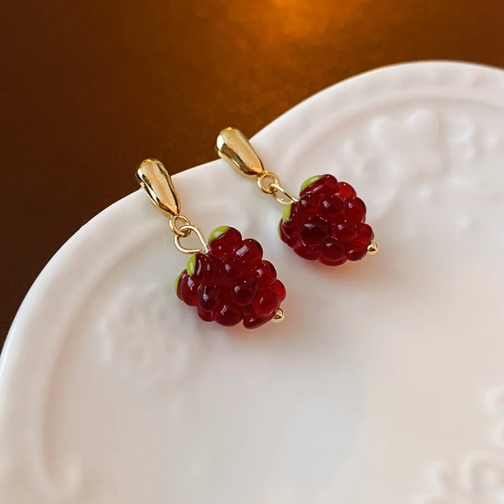 Fashion Sweet Simulation Red Resin Raspberry Fruit Strawberry Tassels Pendant Dangle Earrings for Women Jewelry Accessories Gift
