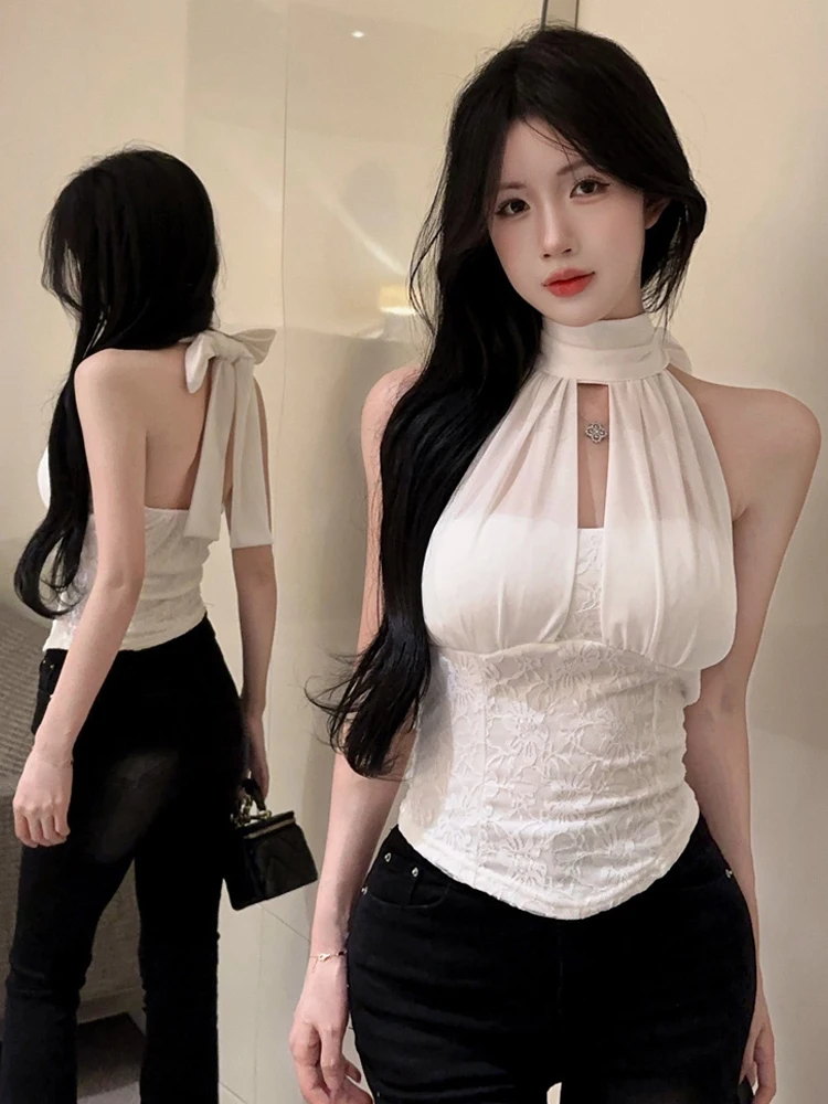 

Foamlina 2025 Summer New Women's Halter Neck Crop Top with Mesh Patchwork Sleeveless Slim Asymmetrical Hem Floral Lace Tank Top