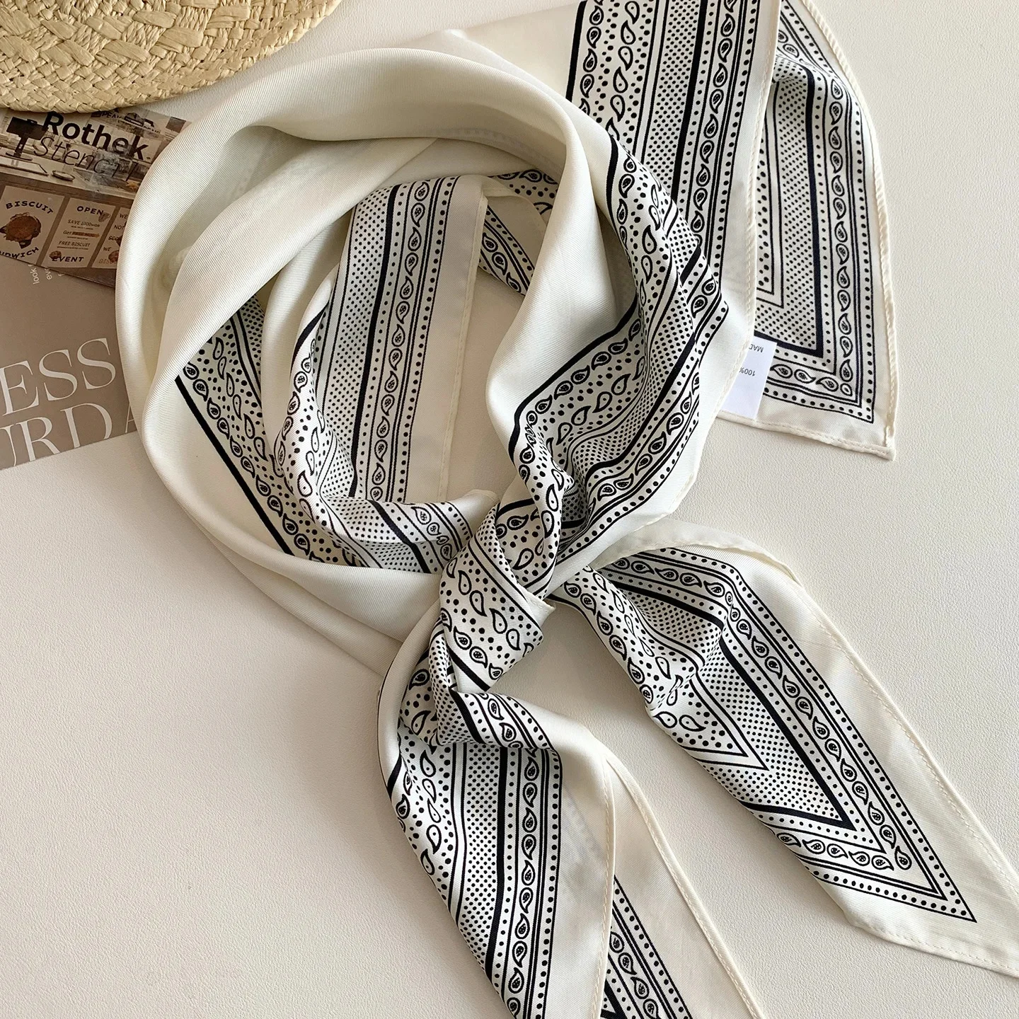 Retro Macadamia Floral Triangle Scarf Women's Large Size Headscarf Ethnic Style Necktie Fashionable Accessory Square Scarf