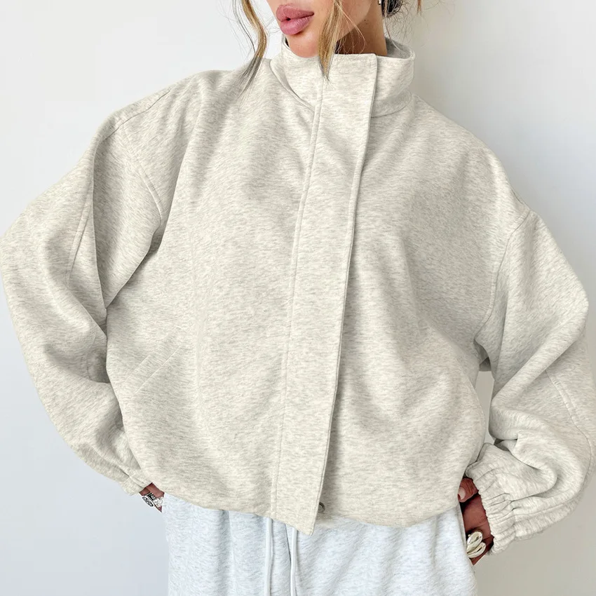 Vestes courtes simples et à la mode avec sweat-shirts à col montant pour femmes avec design et tempérament pour les déplacements domicile-travail